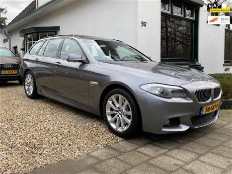 BMW 5-serie Touring - 530xd High Executive M SPORTPAKKET Leder/Pano/Xenon/18