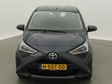 Toyota Aygo - 5-drs 1.0 X-Play | 5 jaar onderhoud | Apple CarPlay en Android Auto | Airco | - 1