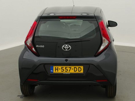 Toyota Aygo - 5-drs 1.0 X-Play | 5 jaar onderhoud | Apple CarPlay en Android Auto | Airco | - 1