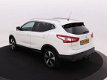 Nissan Qashqai - 1.2 115 pk Connect Edition | 1e eigenaar | Trekhaak | Panoramadak | 360° Camera - 1 - Thumbnail