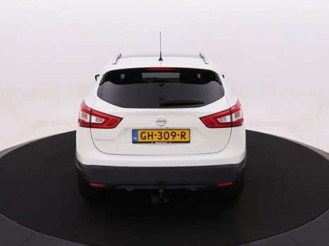 Nissan Qashqai - 1.2 115 pk Connect Edition | 1e eigenaar | Trekhaak | Panoramadak | 360° Camera - 1