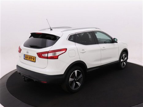 Nissan Qashqai - 1.2 115 pk Connect Edition | 1e eigenaar | Trekhaak | Panoramadak | 360° Camera - 1