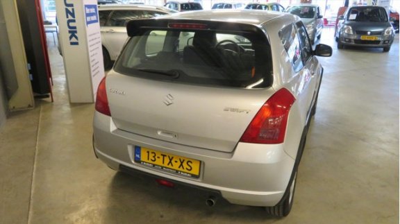 Suzuki Swift - 1.5 3D Exclusive - 1