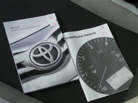 Toyota Aygo - 1.0 VVT-i 69pk 5D x-play *CAMERA - 1