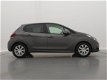 Peugeot 208 - 1.2 82pk Active | Navigatie | Airco | - 1 - Thumbnail