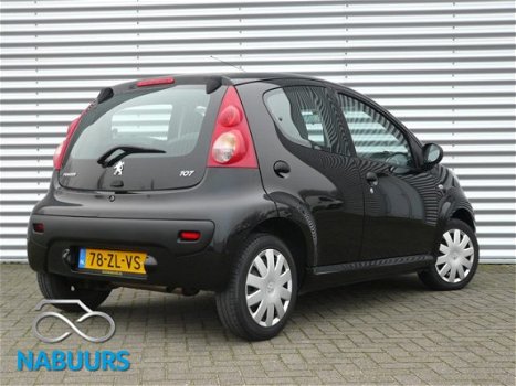 Peugeot 107 - 1.0 12V 68PK 5DRS. Dealer onderhouden - 1