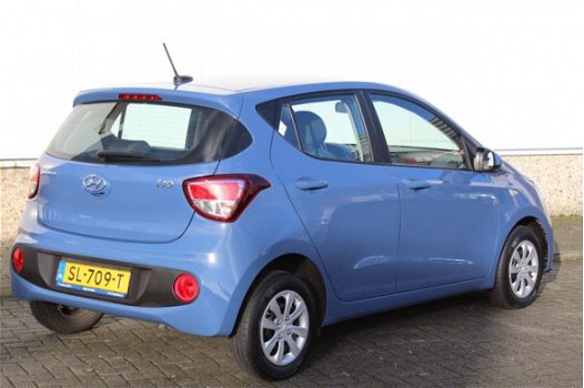 Hyundai i10 - 1.0i Blue 66PK COMFORT |NAVI |AIRCO |CRUISE - 1