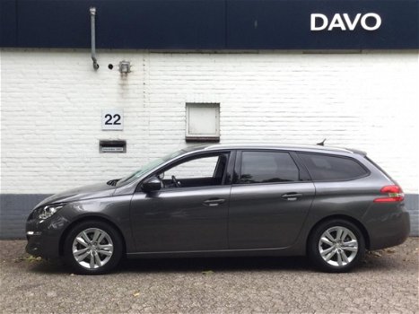 Peugeot 308 - 1.6 HDi 120pk Blue Lease Executive met Navigatie en Panoramadak - 1