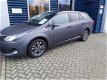 Toyota Avensis Wagon - 1.8 VVTi Dynamic Business *NAVIGATIE*CAMERA*STOELVERWARMING*CLIMA*LMW* | NEFK - 1 - Thumbnail