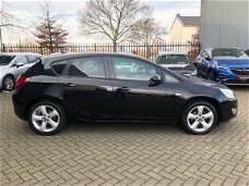 Opel Astra - 1.4 Turbo Ecotec 140pk Edition