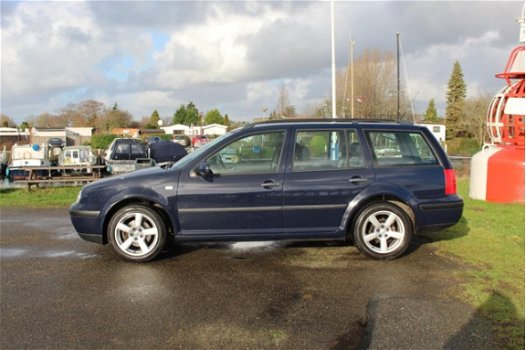 Volkswagen Golf Variant - 2.0 Trendline *Automaat *Distributie VV - 1