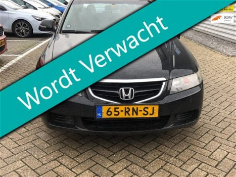 Honda Accord Tourer - 2.0i Comfort 155pk Automaat Clima 1e eigenaar - 1