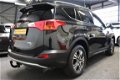 Toyota RAV4 - 2.0 Dynamic 4WD LEDER NAVIGATIE GLAZEN SCHUIF/KANTEL DAK AFNEEMBARE TREKHAAK PDC ZEER - 1 - Thumbnail