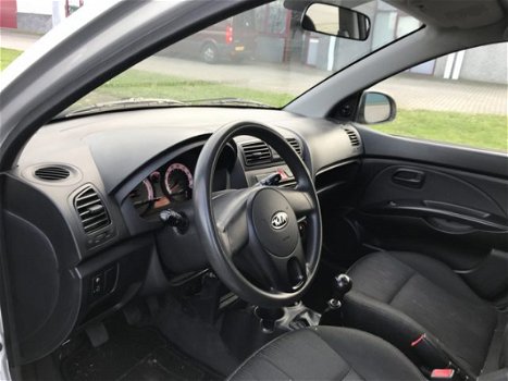 Kia Picanto - 1.0 Seven 5-Deurs. Airco, Elektr.ramen, CPV, Radio-CD, Enz.... Zuinige en onverwoestba - 1