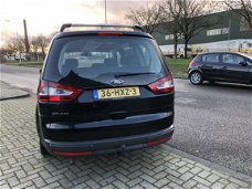 Ford Galaxy - 2.0-16V Ghia € 5250 Ex BPM.