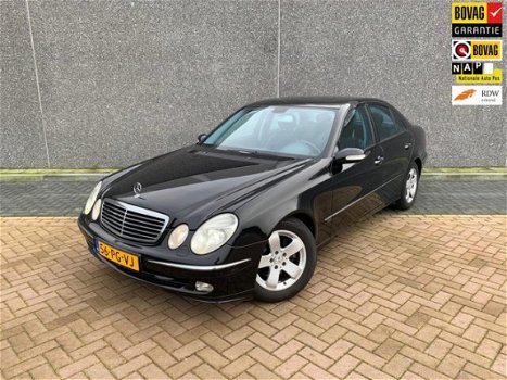 Mercedes-Benz E-klasse - 240 Avantgarde | 6 MND GARANTIE | APK T/M 23-12-2020 | SCHUIFDAK | TOPSTAAT - 1