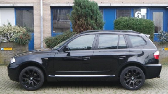 BMW X3 - 3.0i Executive * YOUNGTIMER - 1