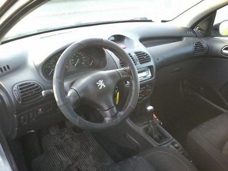 Peugeot 206 - 1.4 XS - 1