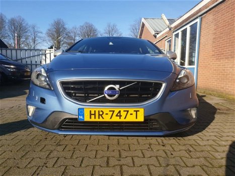 Volvo V40 - 2.0 D2 R-Design Business *XENON+1/2LEDER+NAVI+PDC+ECC+CRUISE - 1