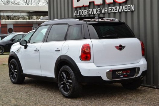 Mini Mini Countryman - 1.6 Cooper Business Line 2010 Wit Navi/Panoramadak/Leer - 1