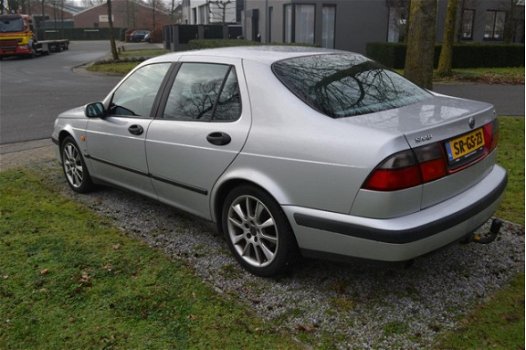 Saab 9-5 - 2.3t SE Introd.sp. AUTOMAAT-Trekhaak-Leder - 1