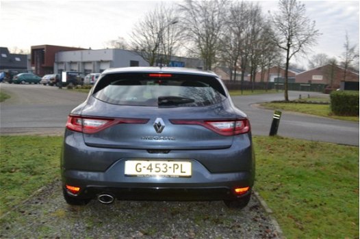 Renault Mégane - 1.2 TCe Zen 132PK R-link2 Veel Opties - 1