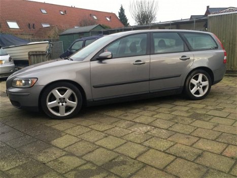 Volvo V50 - 2.0D Kinetic - 1