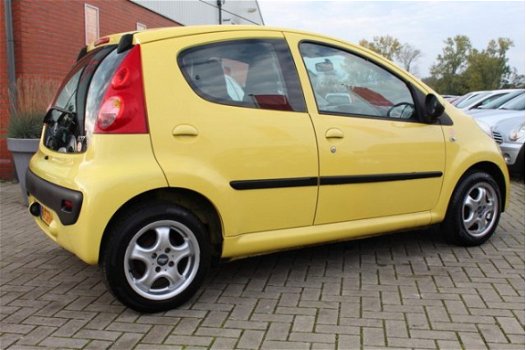 Peugeot 107 - 1.0-12V XS | AIRCO | 5 DEURS | ELEK PAKKET | NW APK - 1