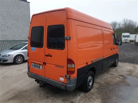 Mercedes-Benz Sprinter - 313 - 1