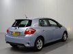 Toyota Auris - 1.8 Full Hybrid Aspiration | Dealer onderhouden | Meeneemprijs - 1 - Thumbnail