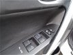 Toyota Auris Touring Sports - 1.8 Hybrid Lease+ | Navigatie| Zwart leder | Xenon - 1 - Thumbnail