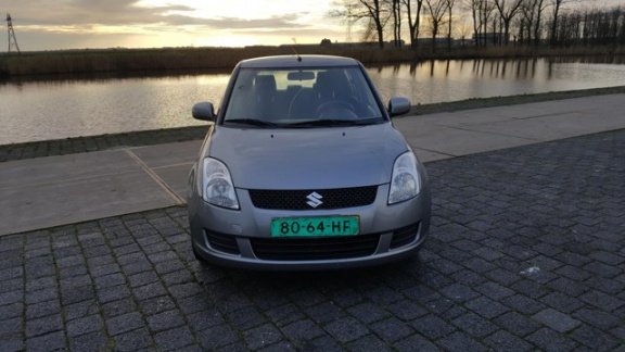 Suzuki Swift - 1.3 Comfort - 1