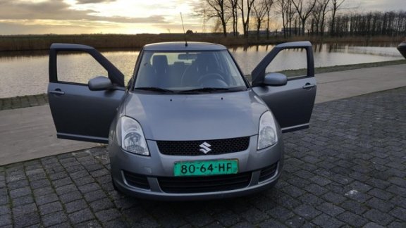 Suzuki Swift - 1.3 Comfort - 1