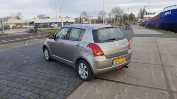 Suzuki Swift - 1.3 Comfort - 1