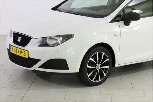 Seat Ibiza SC - 1.2 Club | AIRCONDITIONING | 16 INCH VELGEN | RADIO CD | STOELHOOGTE VERSTELLING | O - 1