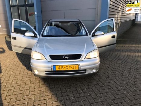 Opel Astra - 1.8-16V Comfort AIRCO, NAP, 1e eigenaar, NWE APK & dstrbtieriem - 1