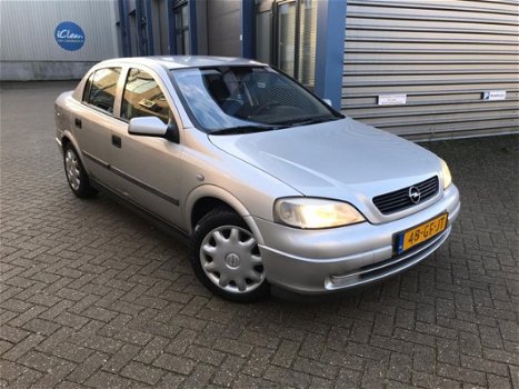 Opel Astra - 1.8-16V Comfort AIRCO, NAP, 1e eigenaar, NWE APK & dstrbtieriem - 1