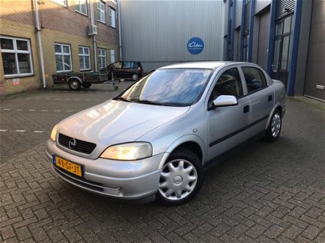 Opel Astra - 1.8-16V Comfort AIRCO, NAP, 1e eigenaar, NWE APK & dstrbtieriem - 1