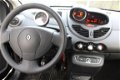 Renault Twingo - 1.5 dCi Collection - Airco - SCHADE - 1 - Thumbnail