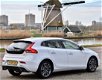 Volvo V40 - 2.0 D4 R-Design Business Xenon Dealer auto, BTW, boekjes - 1 - Thumbnail