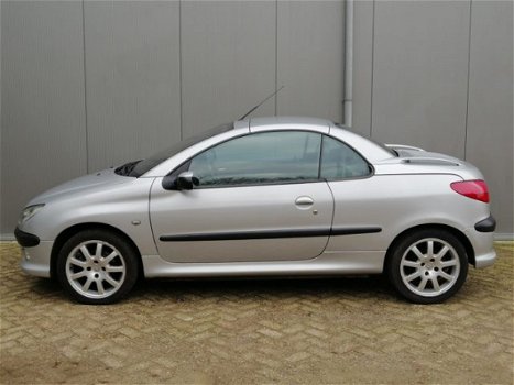 Peugeot 206 CC - 2.0-16V - 1