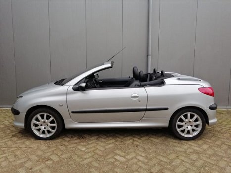 Peugeot 206 CC - 2.0-16V - 1