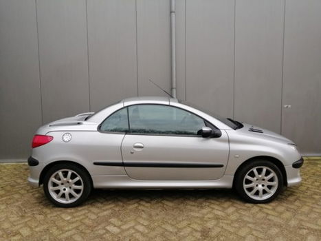 Peugeot 206 CC - 2.0-16V - 1