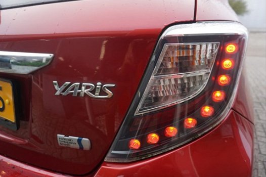 Toyota Yaris - 1.5 Full Hybrid Aspiration Navigatie - 1