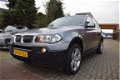 BMW X3 - 2.0i Introduction LEER/NAVI/AIRCO/PDC/TREKHAAK/NETTE STAAT - 1 - Thumbnail