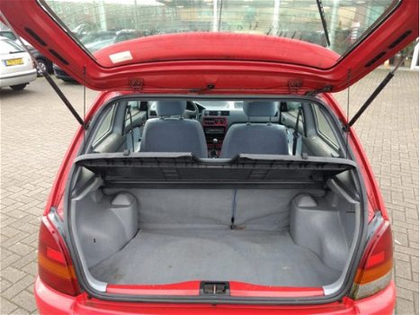 Toyota Starlet - 1.3-16V - 1