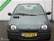 Renault Twingo - 1.2-16V Emotion STUURBEKRACHTIGING NETTE AUTO - 1 - Thumbnail