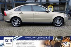 Volvo S40 - 1.8 Edition Climate Control, 17 inch, Trekhaak, Cruise Control