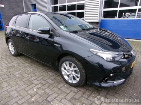 Toyota Auris - 1.8 HYBRID EXECUTIVE - 1