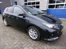 Toyota Auris - 1.8 HYBRID EXECUTIVE